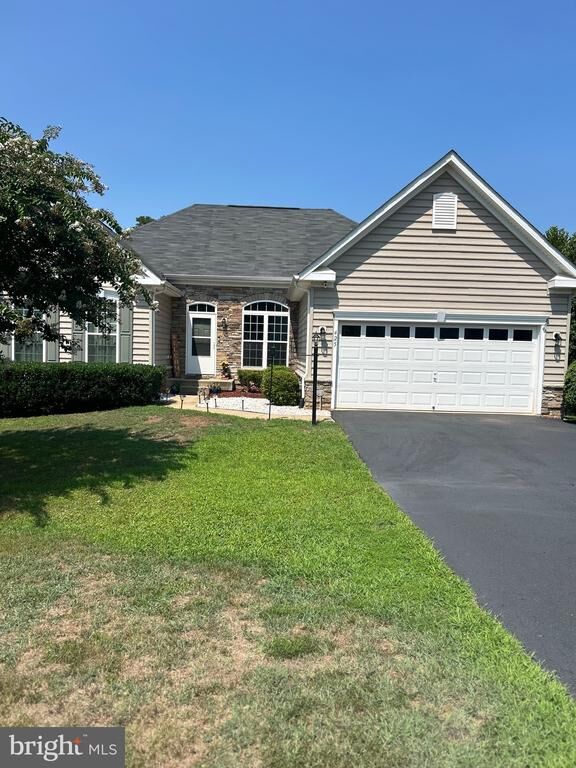 Property Photo: 425 Larchmont Circle VA 22968