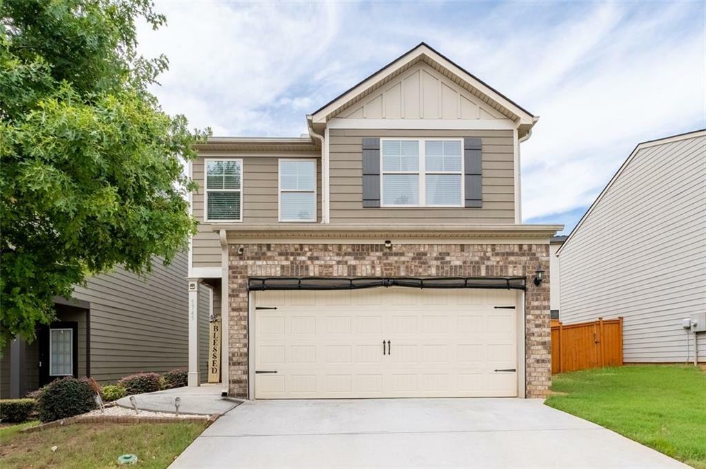 Property Photo: 5745 Woodside Crossing GA 30038