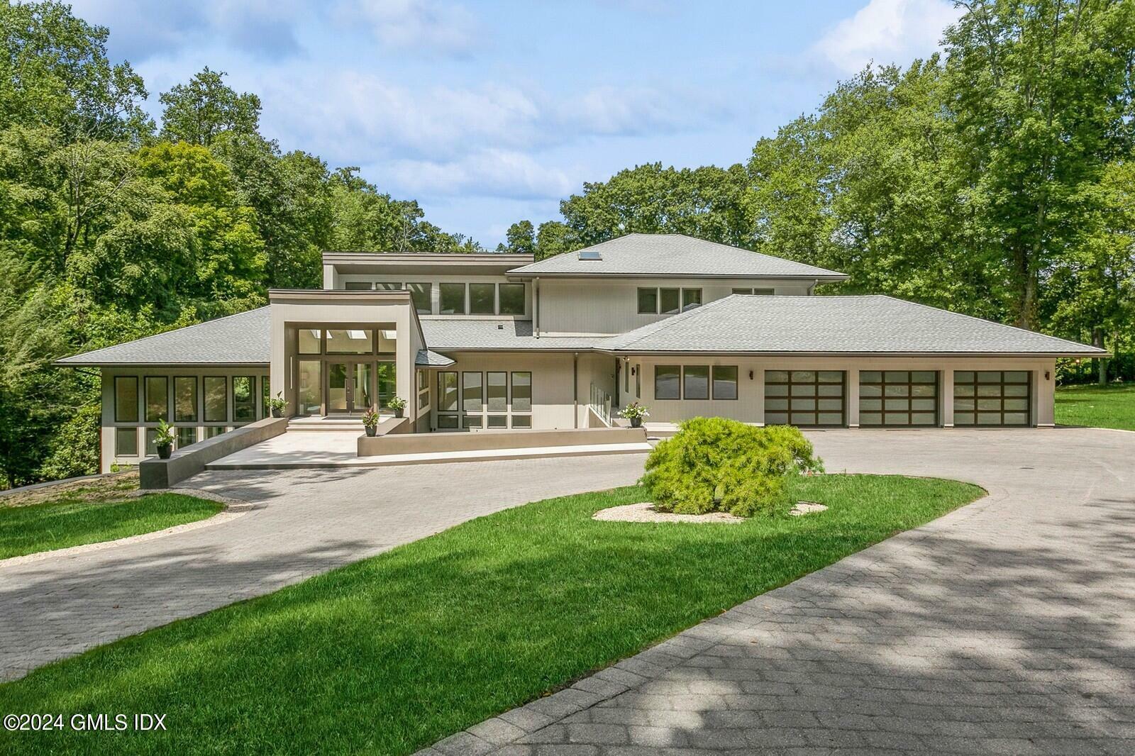 69 Taconic Road  Greenwich CT 06831 photo