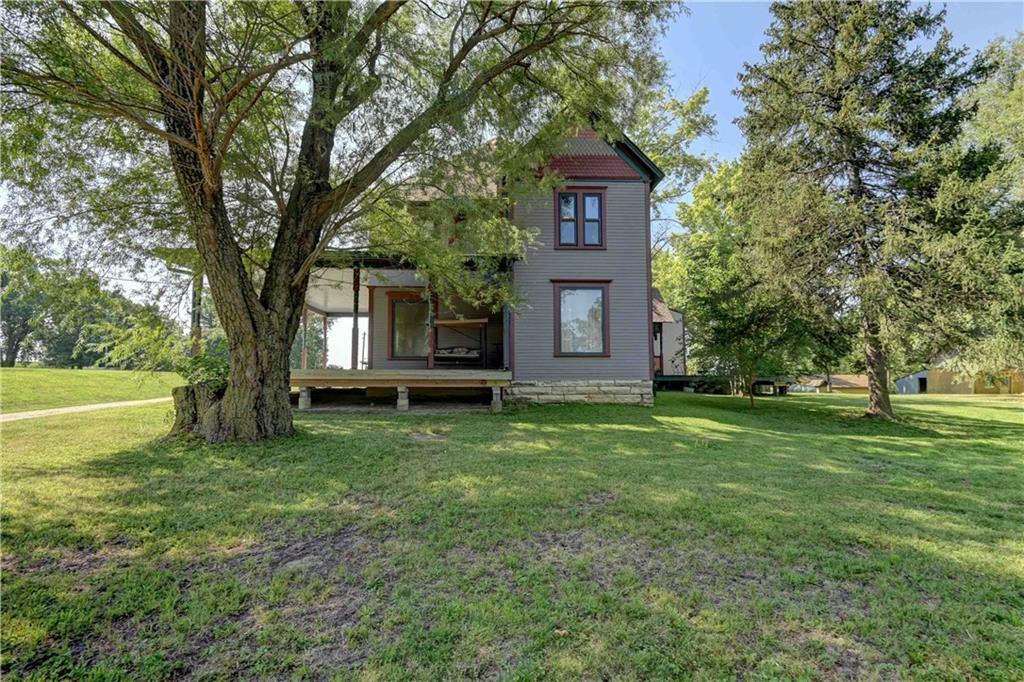 Property Photo: 490 E Main Street MO 64449