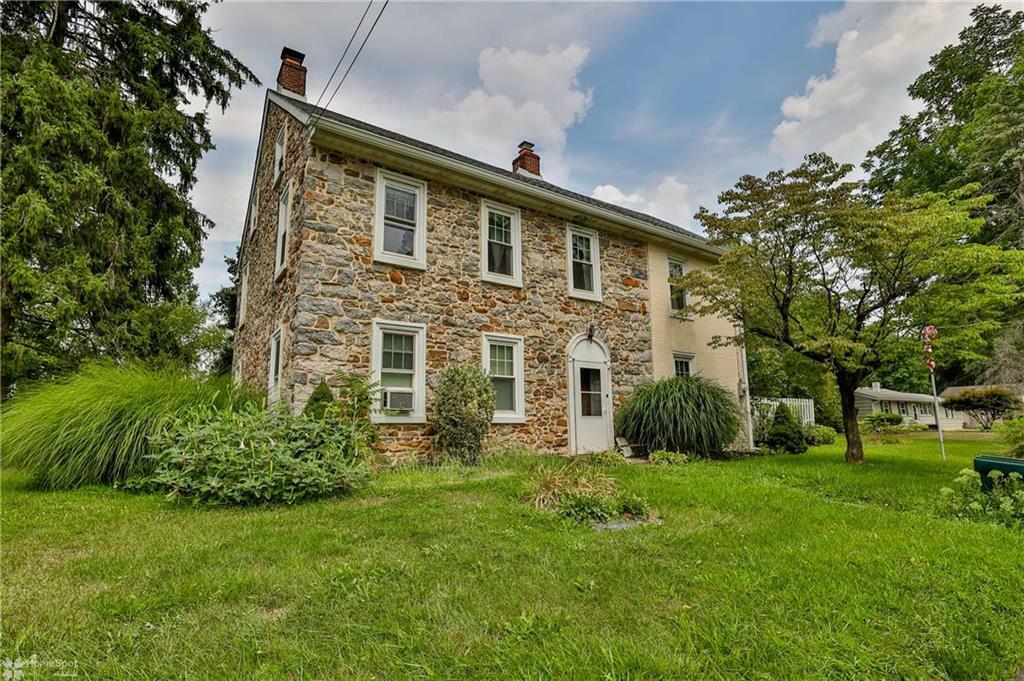 Property Photo:  4262 Hecktown Road  PA 18020 