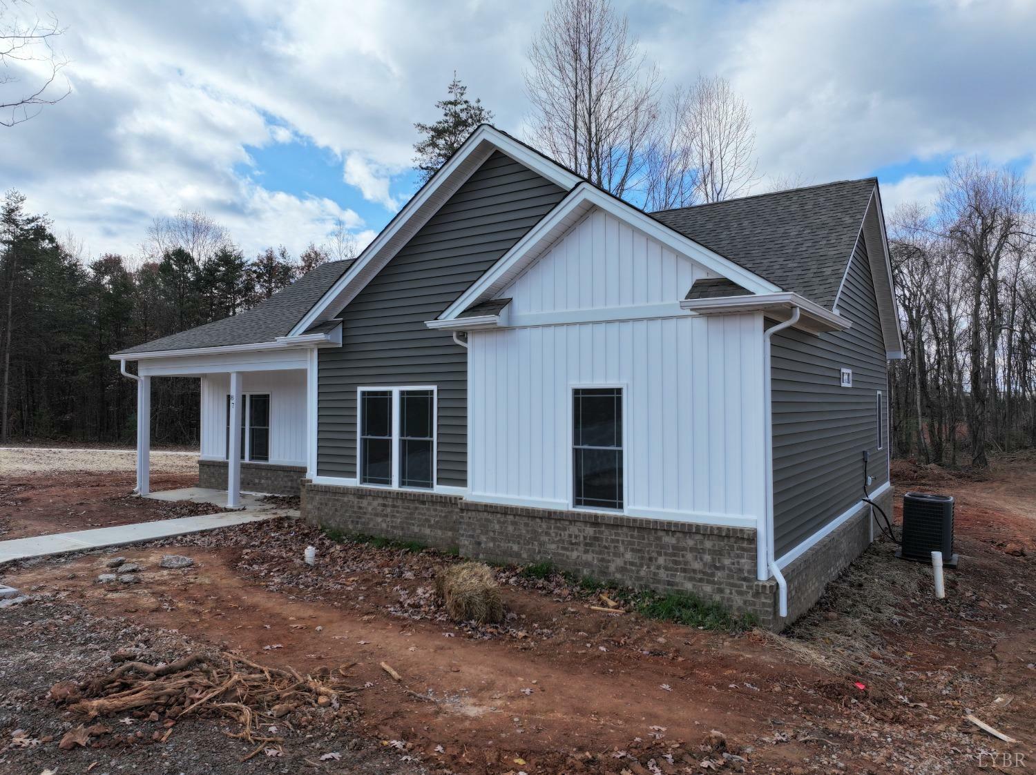 Property Photo:  87 Greenhouse Road  VA 24588 