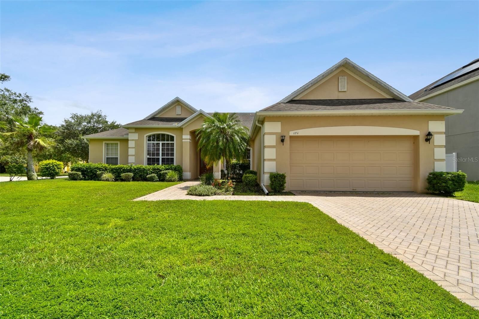 Property Photo: 171 Galileo Way FL 32765