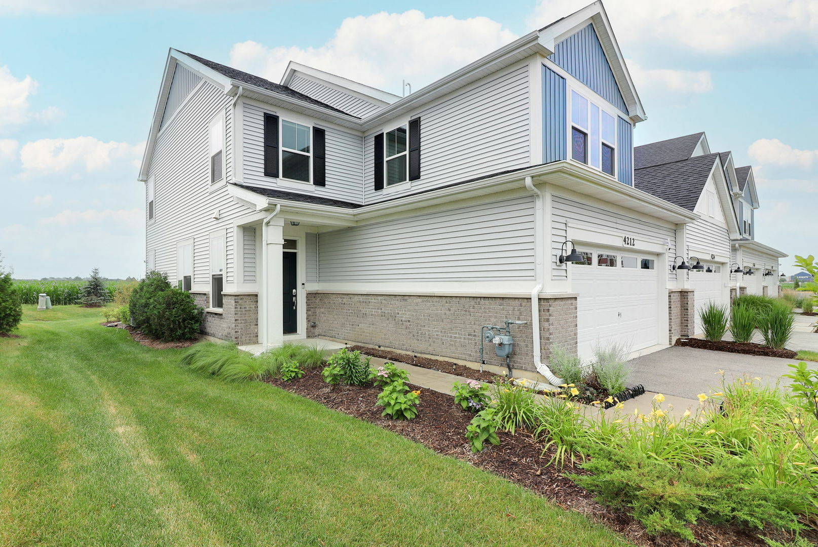 Property Photo:  4212 Calder Lane  IL 60504 