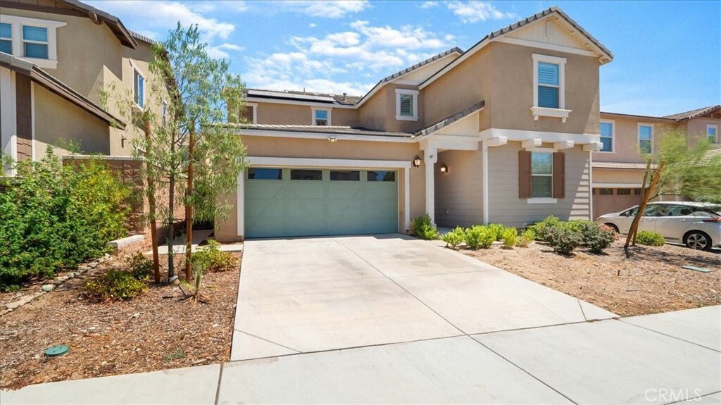 Property Photo:  5345 Blue Ridge Way  CA 92336 