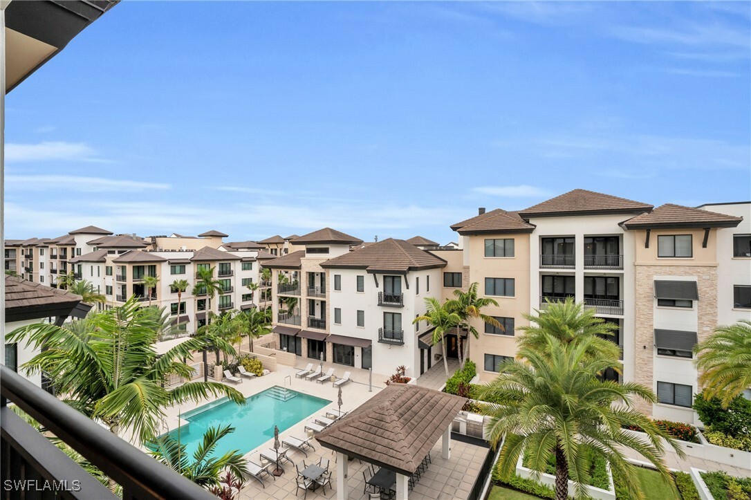 Property Photo: 1135 3rd Avenue S 514 FL 34102
