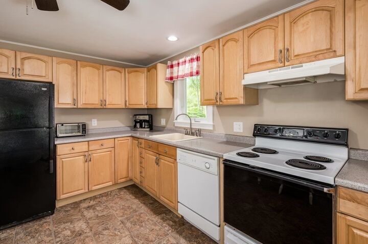 Property Photo: 43 Ten Rod Road NH 03867