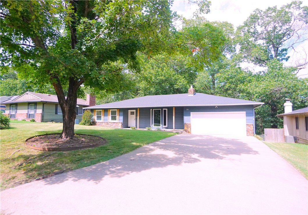 Property Photo:  31 Chapel Lane  AR 72715 