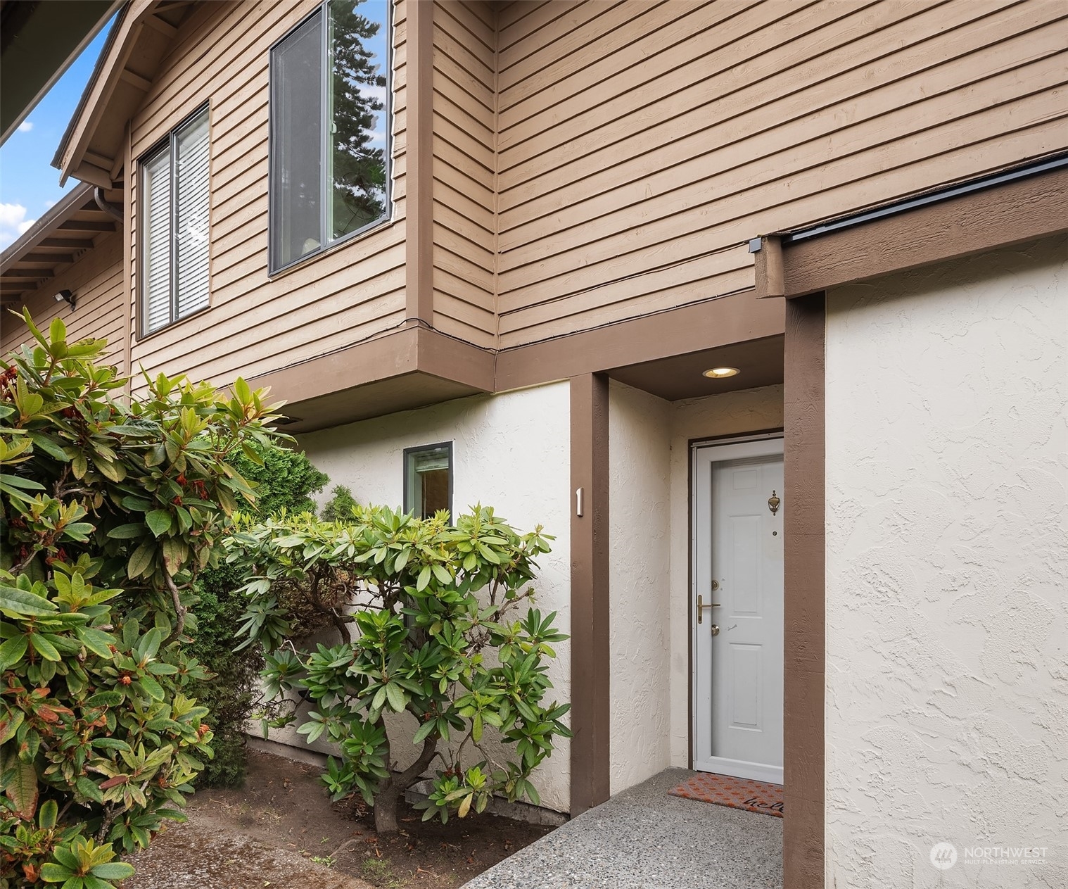 Property Photo:  8009 NE 177th Ct. 1  WA 98028 