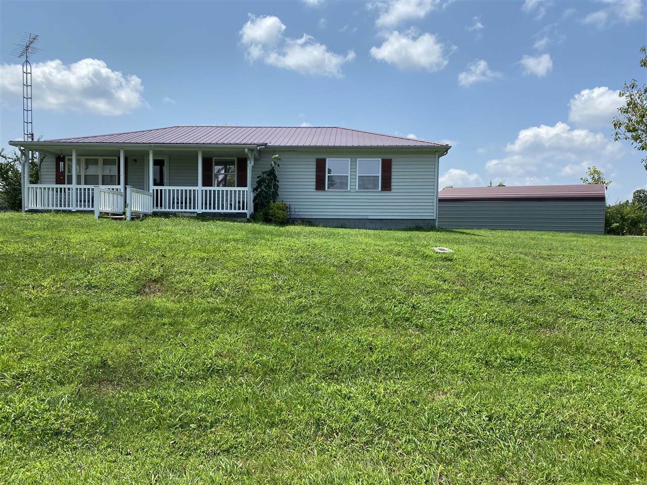 Property Photo:  575 Dickeys Mill Road  KY 42259 