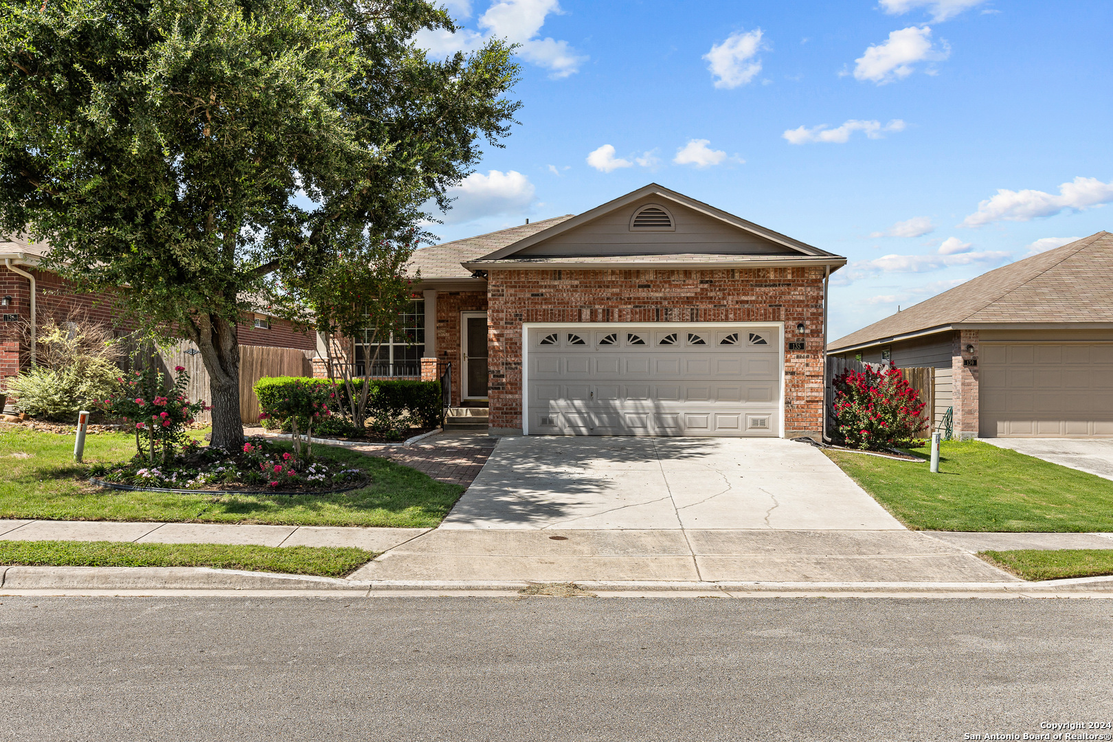 Property Photo:  135 Woodpecker Run  TX 78130 