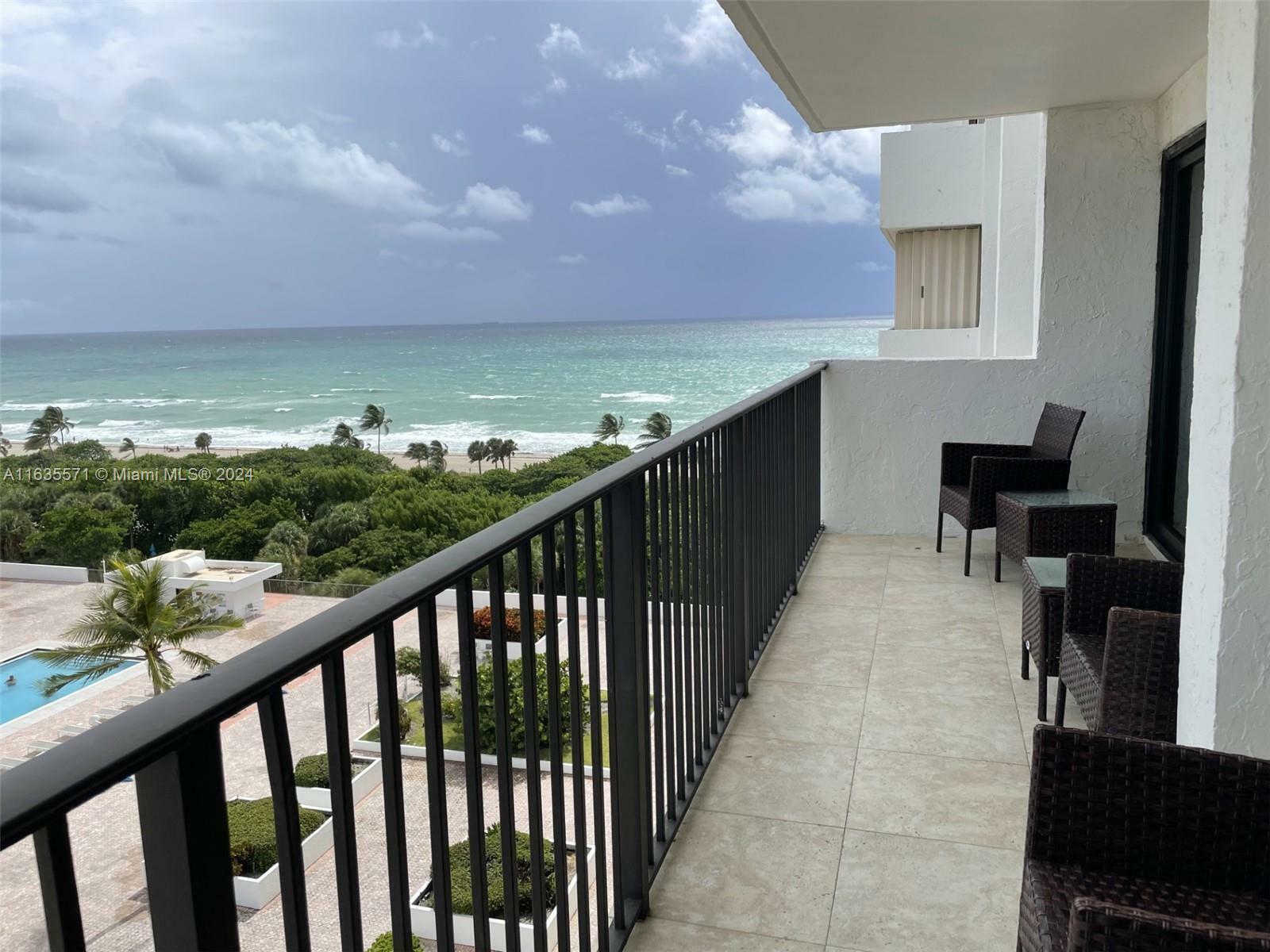 Property Photo:  1201 S Ocean Dr 1107S  FL 33019 