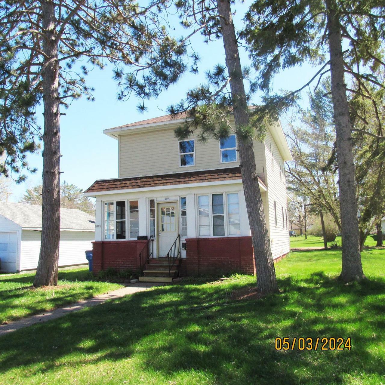 Property Photo:  507 East 7th Street  WI 54452 