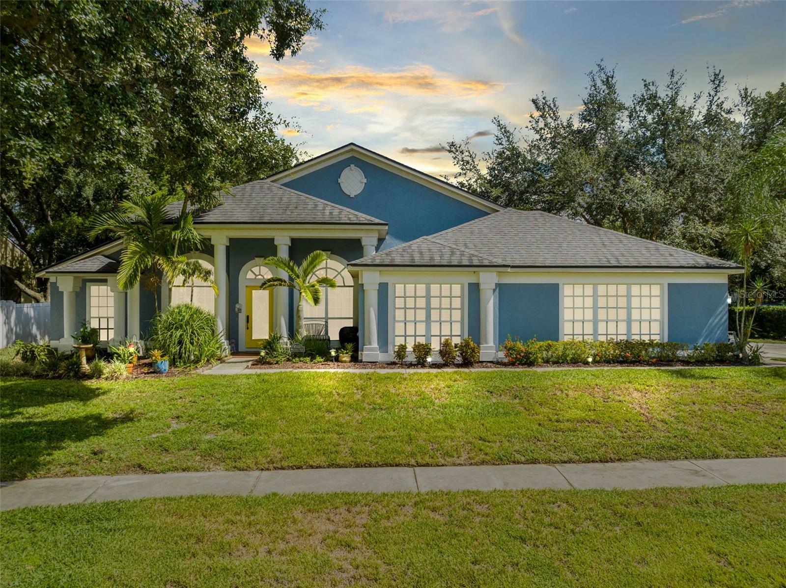 Property Photo:  10443 Windermere Chase Boulevard  FL 34734 