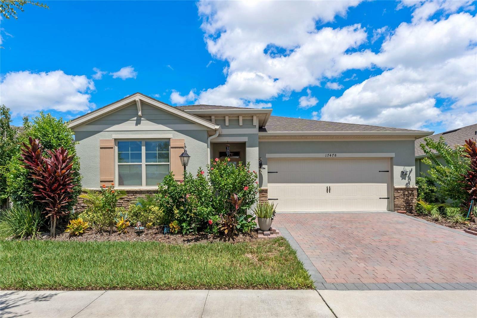 Property Photo:  17478 Blazing Star Circle  FL 34714 