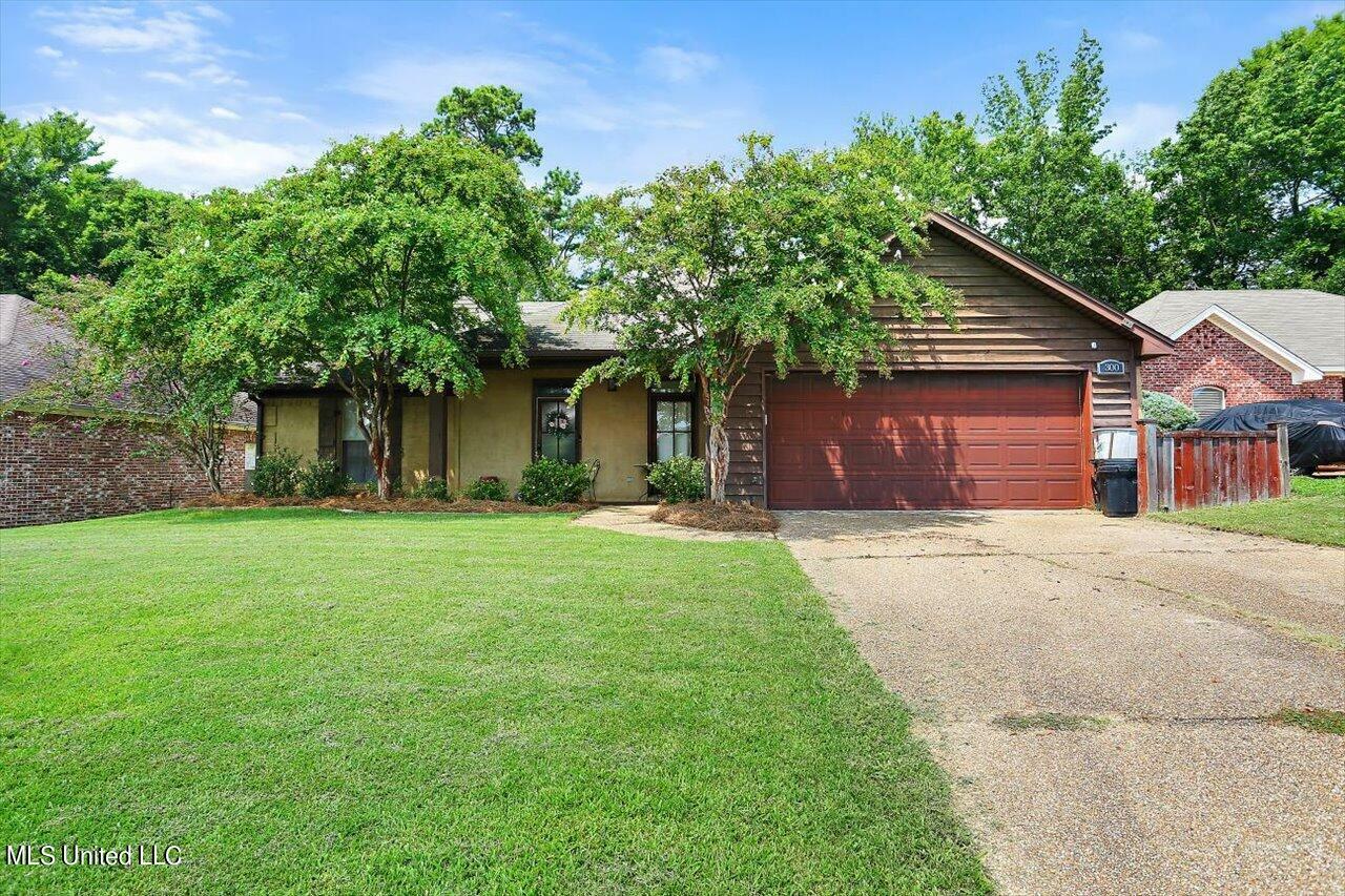 Property Photo:  300 Briars Bend  MS 39042 