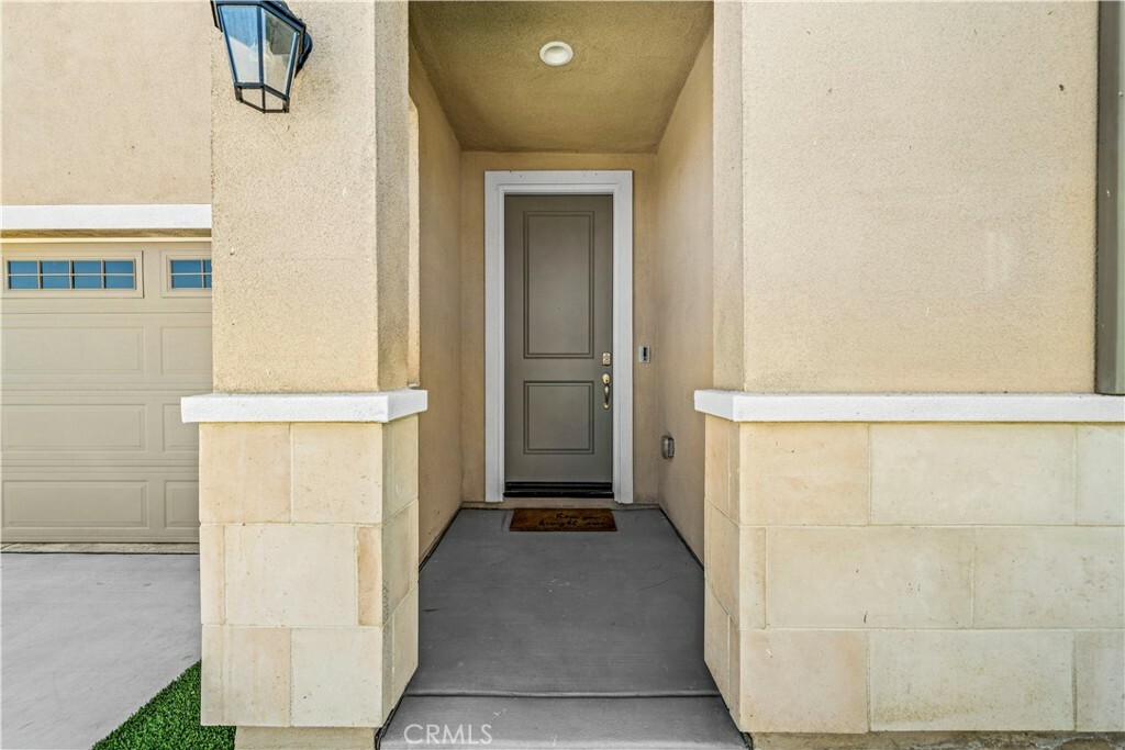 Property Photo:  3056 Eveningcloud Street  CA 92543 