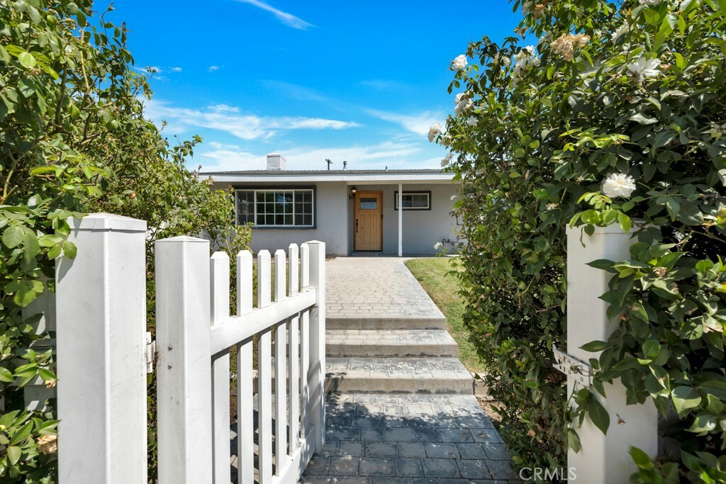 Property Photo:  16429 Rinaldi Street  CA 91344 