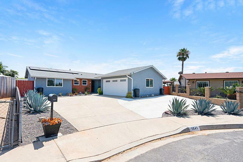 Property Photo:  1541 Magnolia Place  CA 92027 