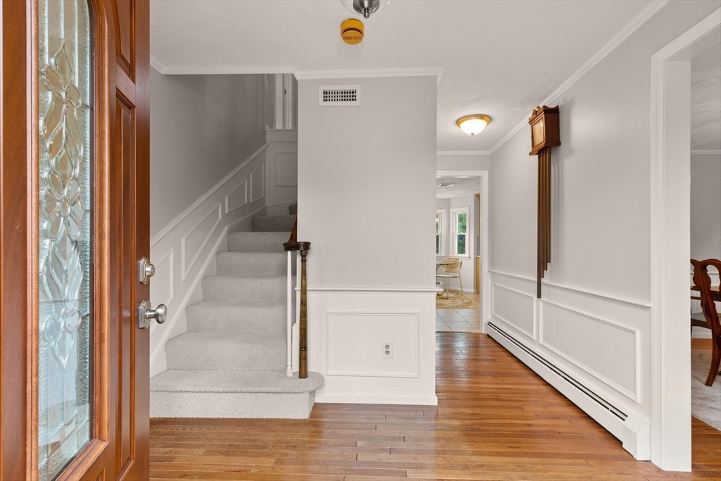 Property Photo: 13 Tanglewood Dr MA 01824