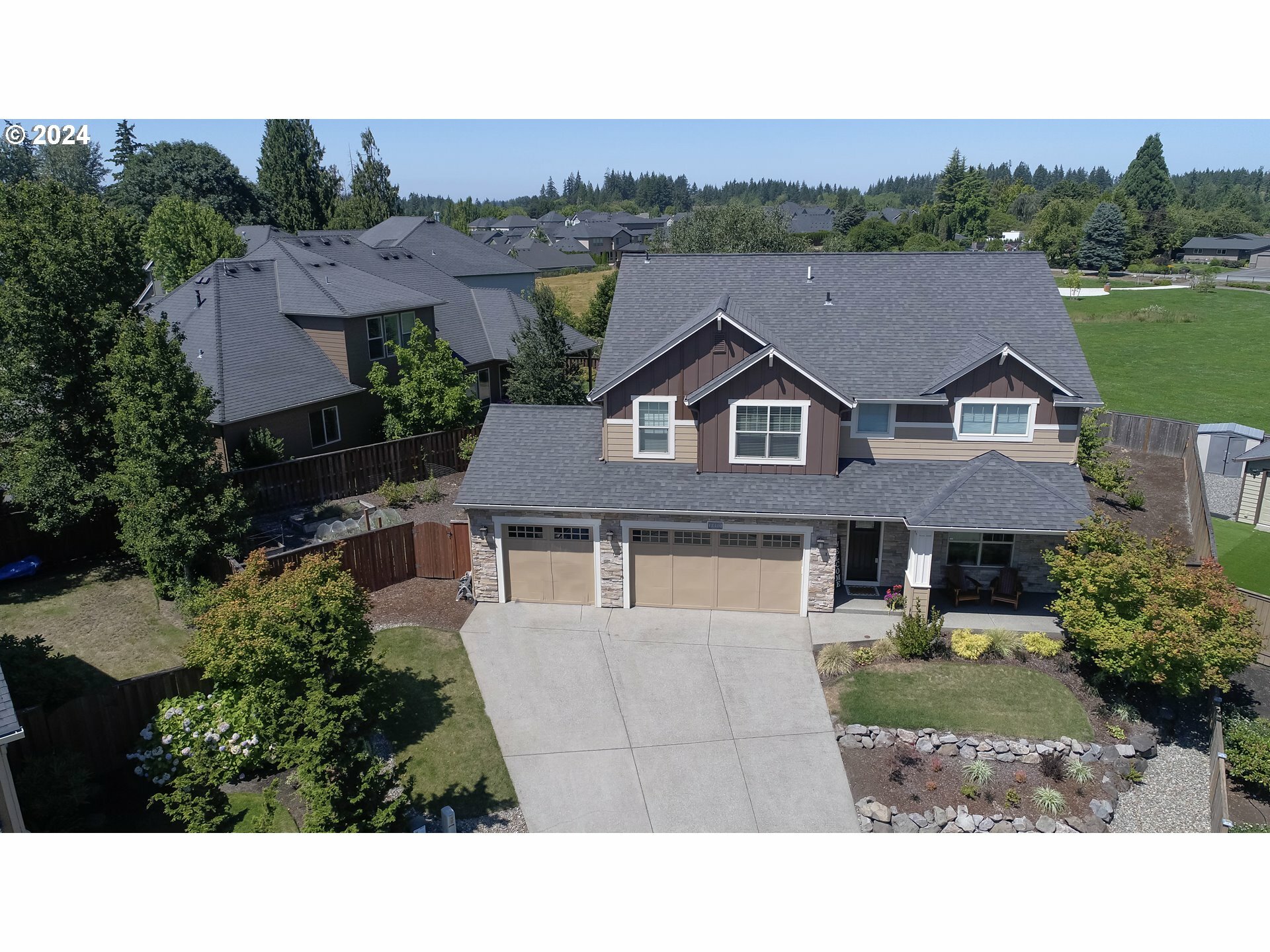 Property Photo:  17310 NE 28th Ct  WA 98642 