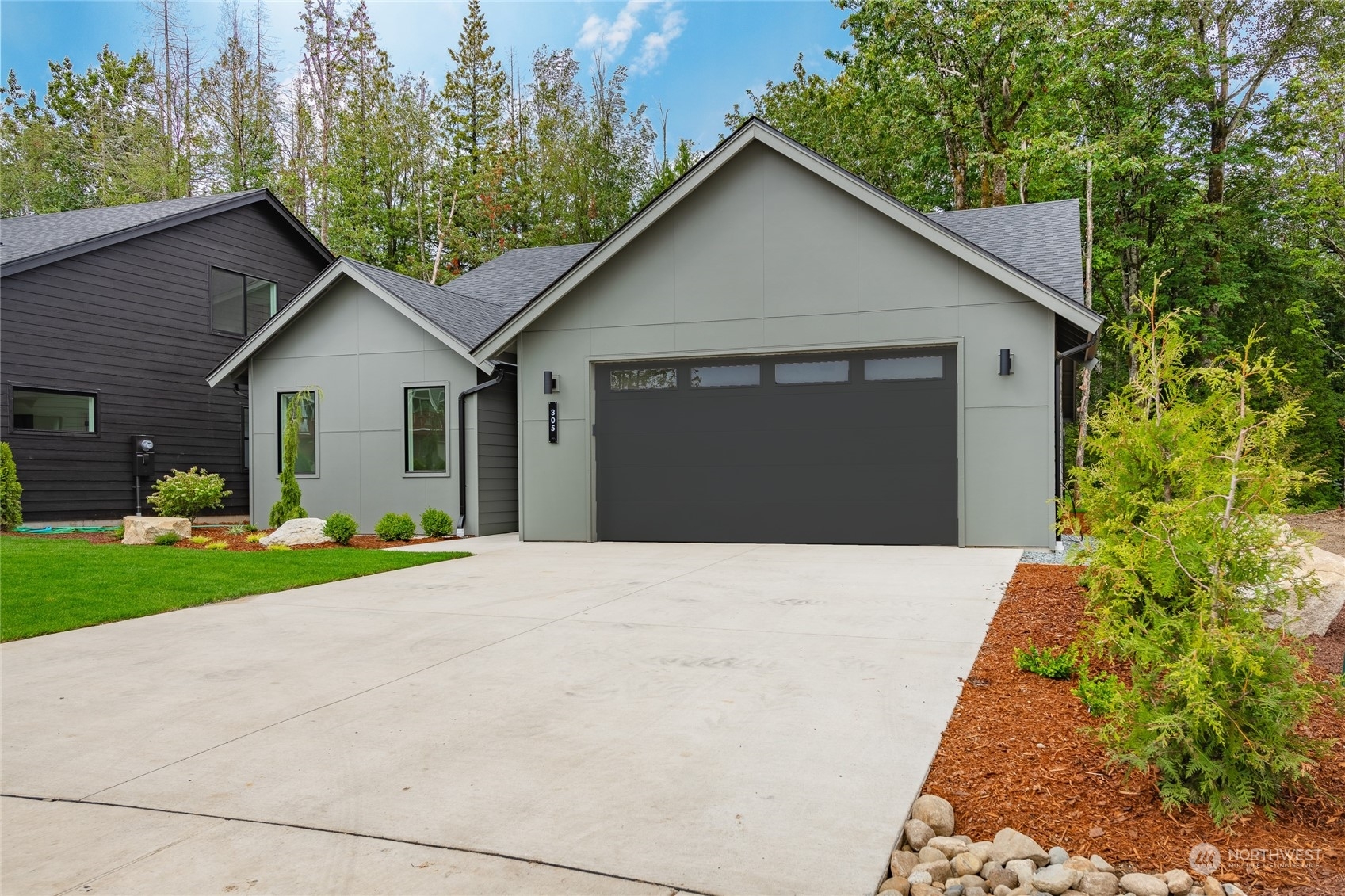 Property Photo:  305 Oleander Drive  WA 98230 