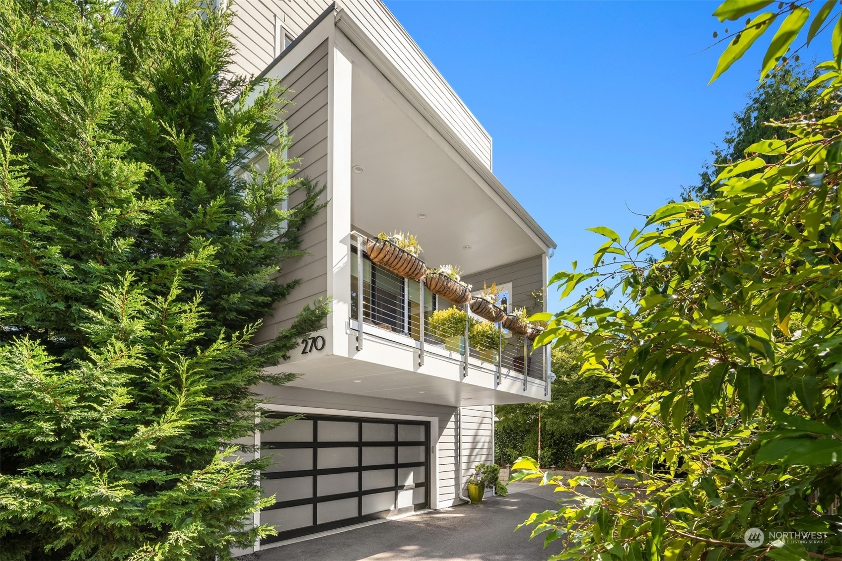 Property Photo:  270 Grow Avenue NW  WA 98110 