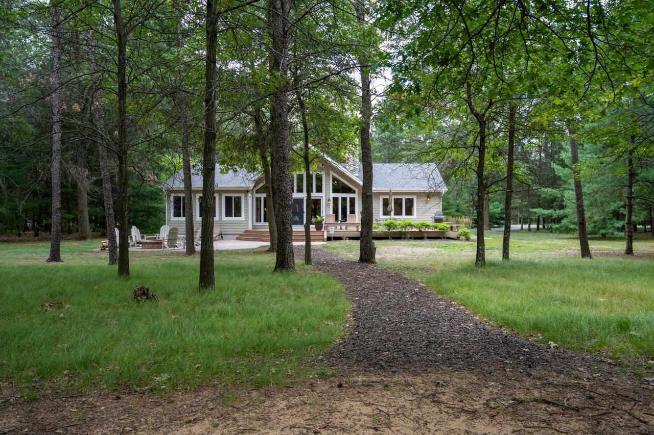 Property Photo:  W5476 Meadow Drive  WI 53950 