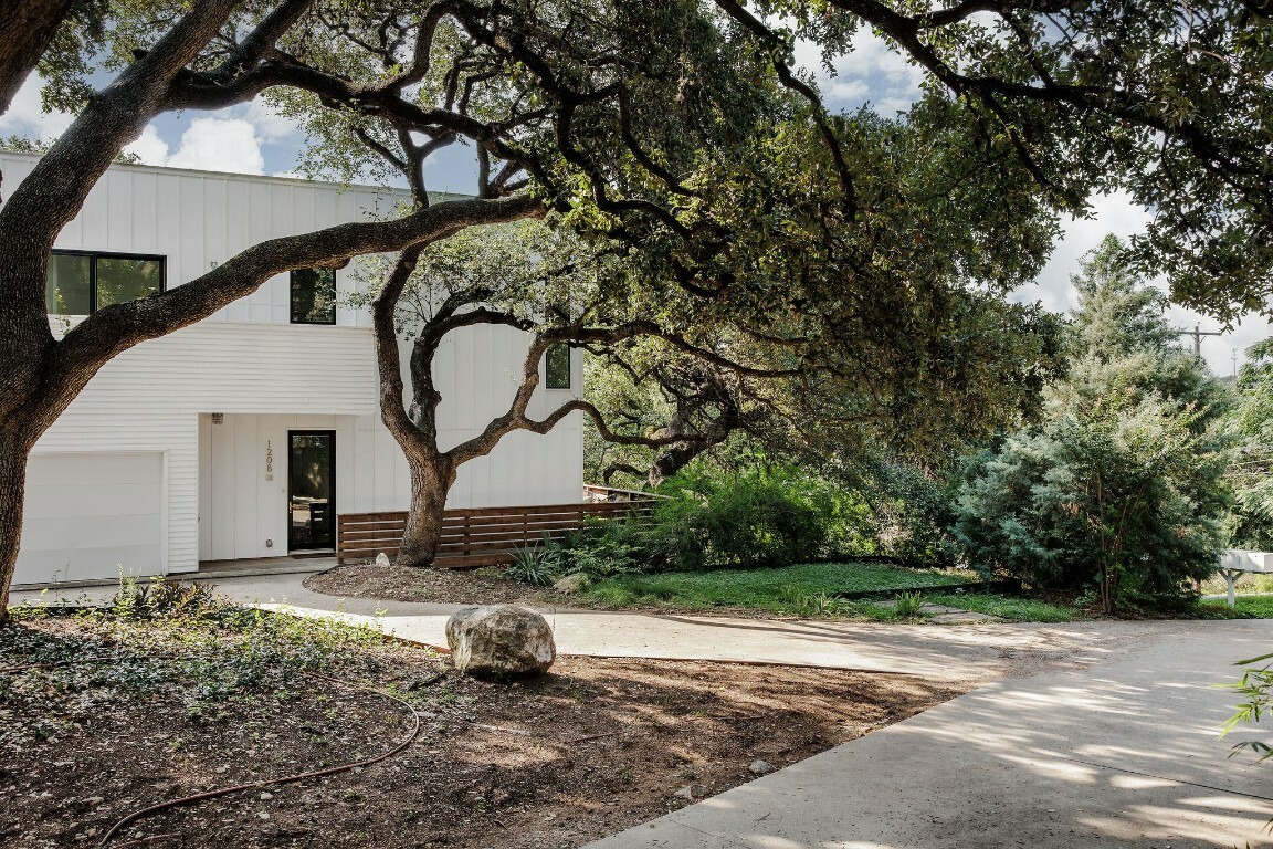 Property Photo: 1208 Woodland Avenue 1 TX 78704