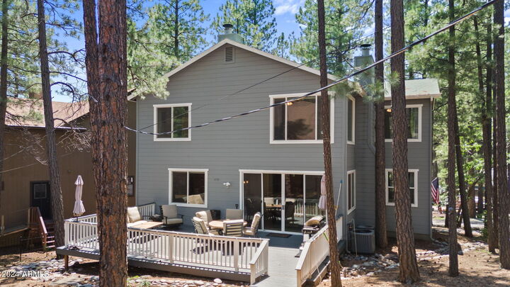Property Photo: 196 W Janice Place AZ 86017