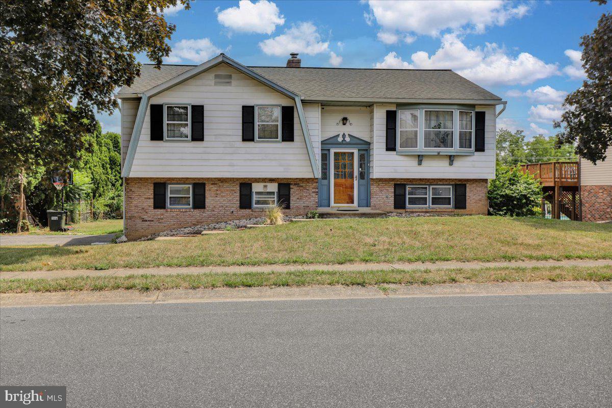 Property Photo: 2145 Georgetown Drive PA 17601