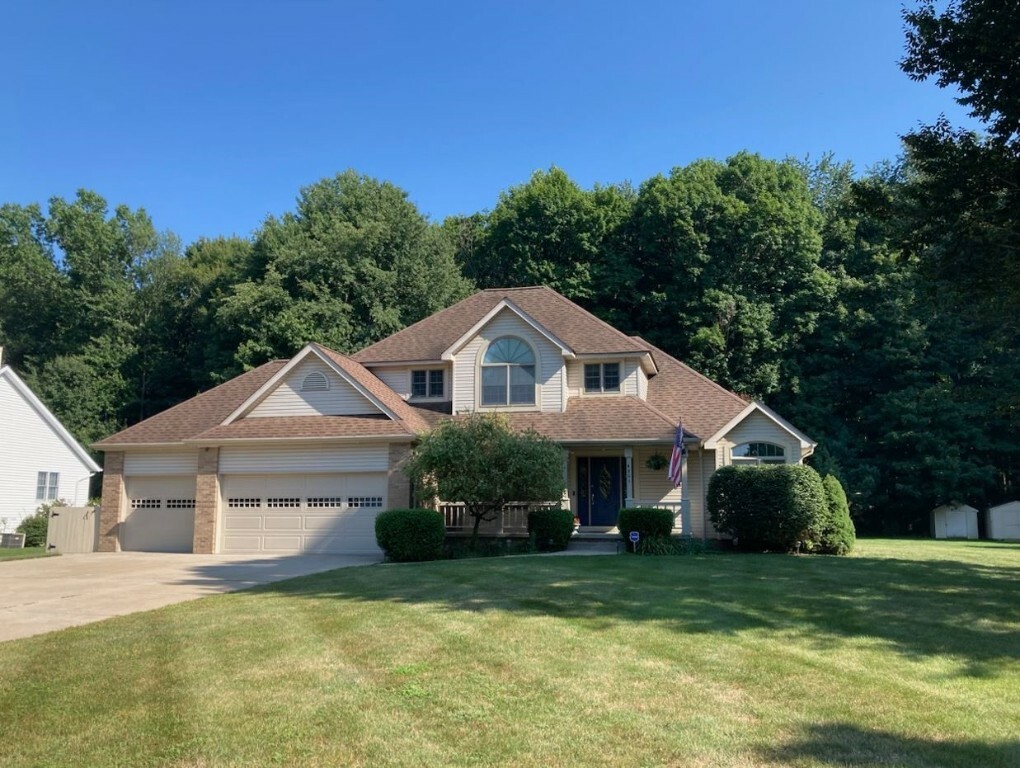 Property Photo:  4801 S Eaglewood Drive  PA 16511 