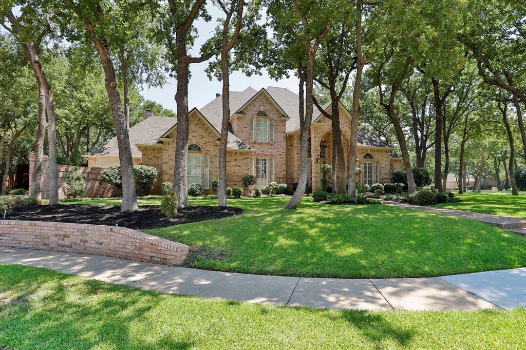 Property Photo:  1009 Silverwood Court  TX 76248 