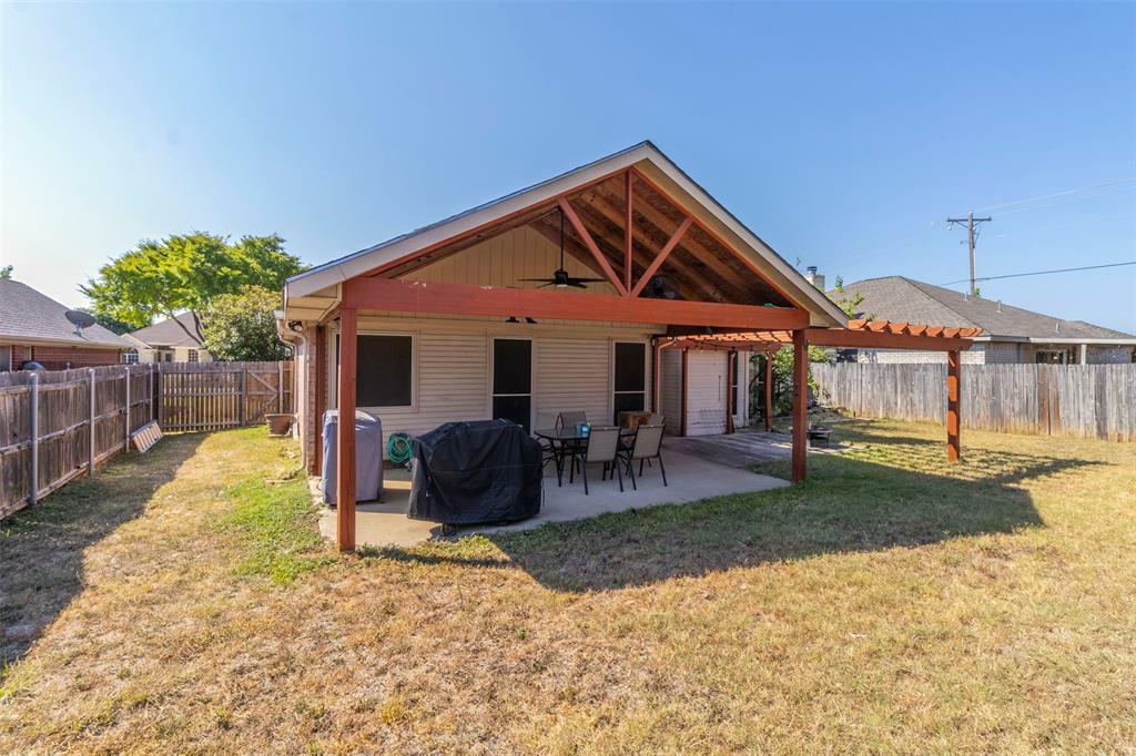 Photo de la propriété:  1136 Roundrock Drive  TX 76179 