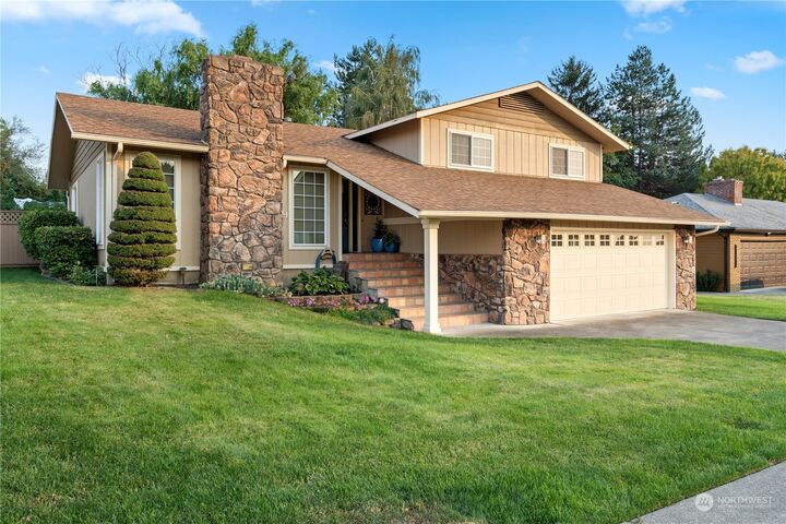 Property Photo:  29 Imperial Street  WA 99362 