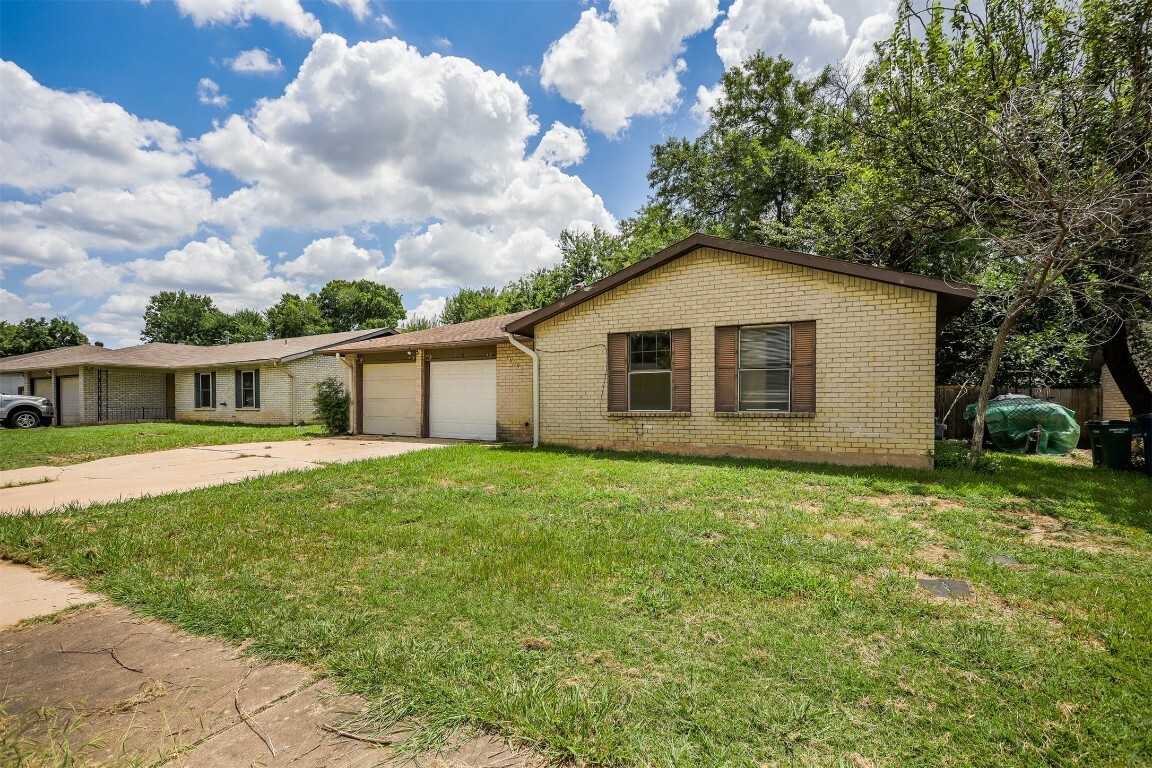 Property Photo:  6509 Starstreak Drive  TX 78745 