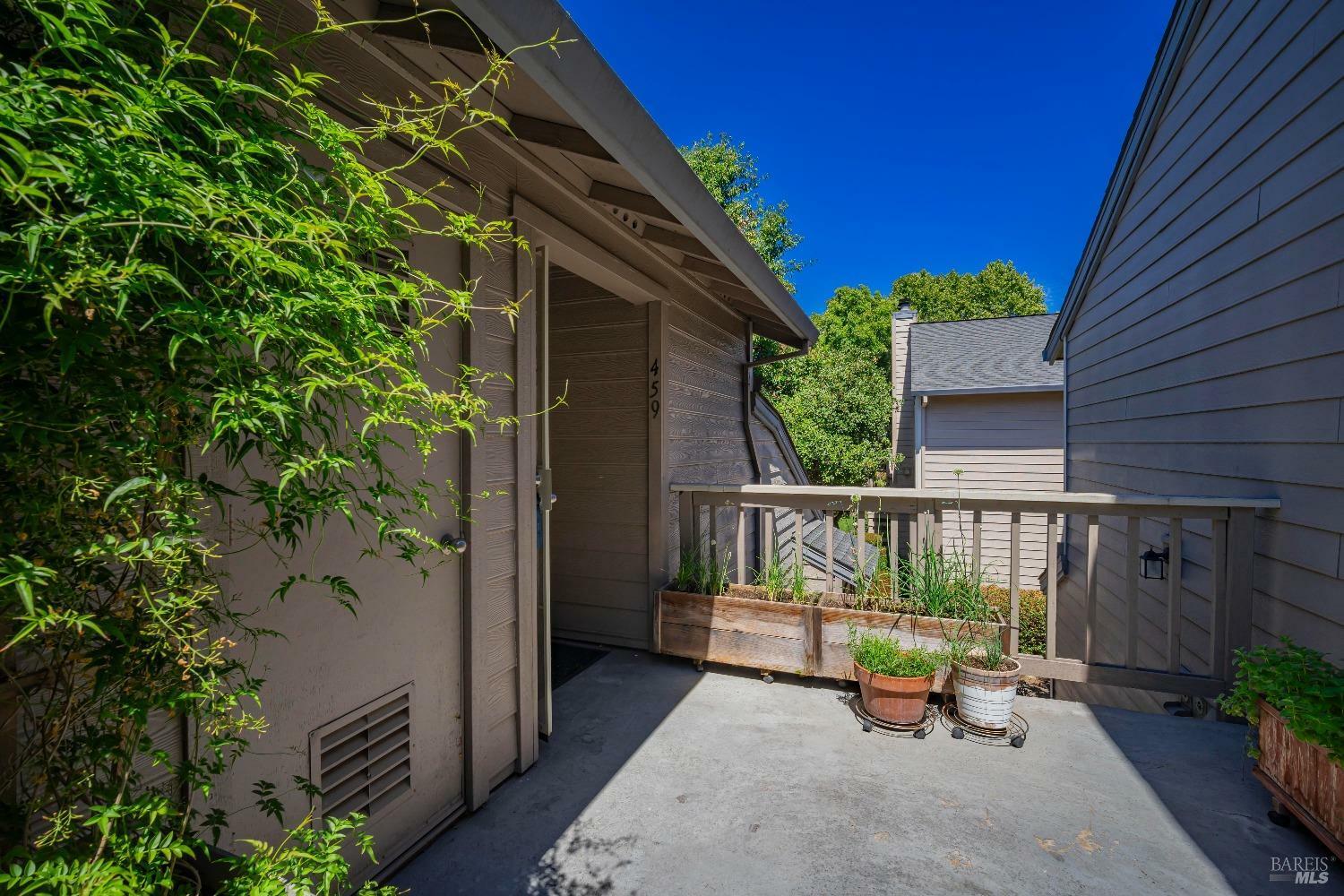 Property Photo:  459 Mission Boulevard  CA 95409 