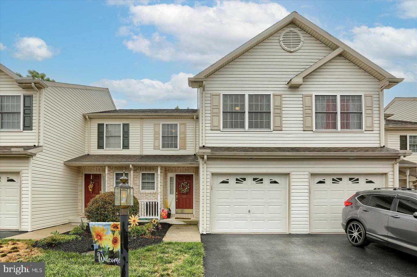 127 Oaklea Road  Harrisburg PA 17110 photo