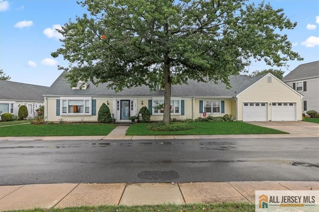 Property Photo: 509 Springfield Way 509A NJ 08831