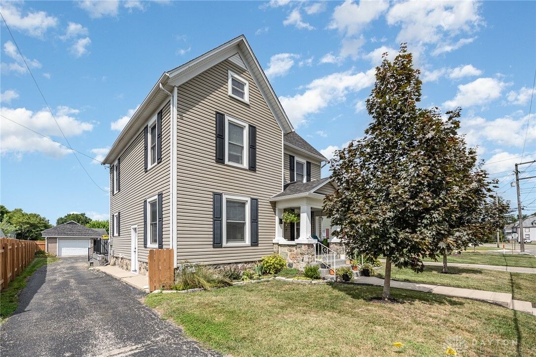 Property Photo: 216 Hamilton Street OH 45383