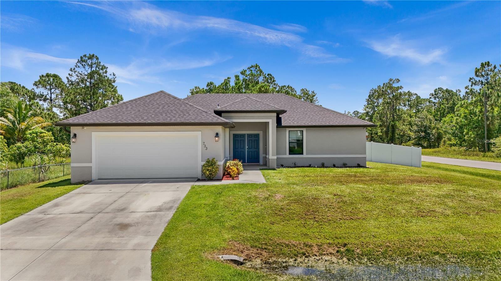 Property Photo:  733 Crestline Avenue S  FL 33974 