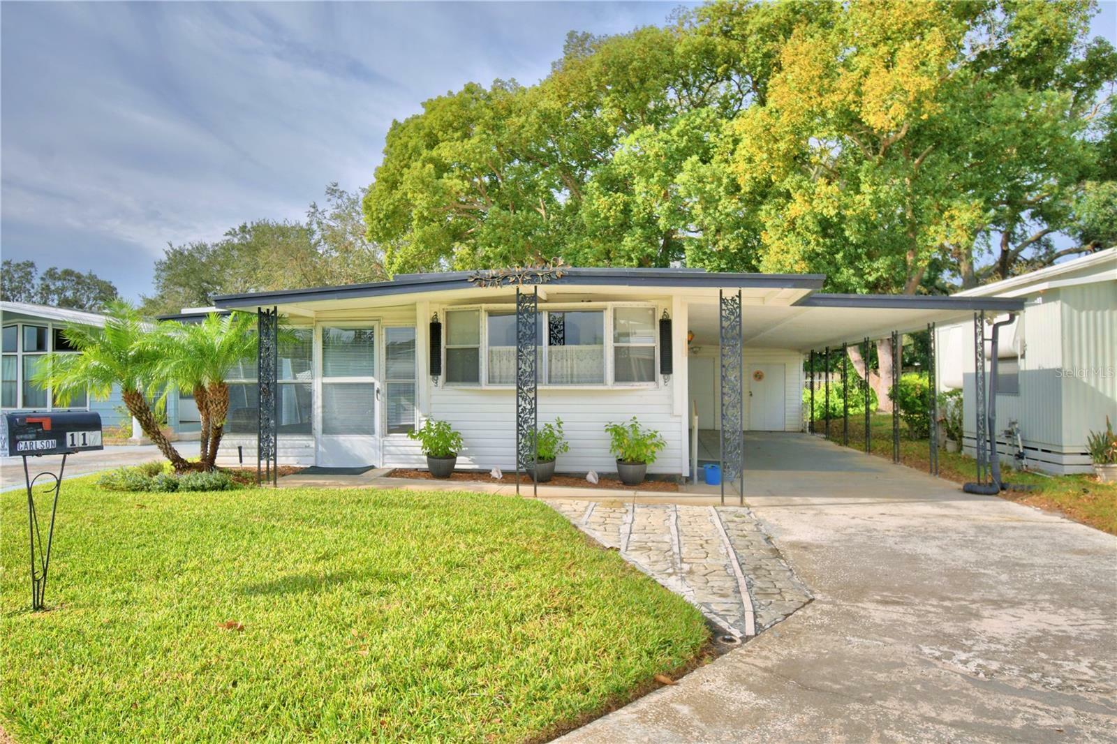 Property Photo:  117 Paradise Lane  FL 33823 