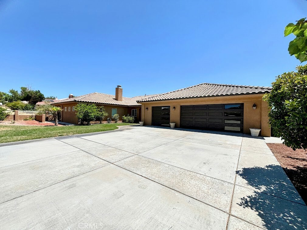 Property Photo:  26663 Red Coach Lane  CA 92342 