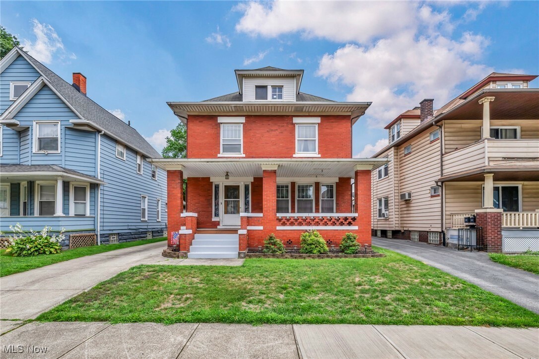 Property Photo:  4418 Bridgeview Avenue  OH 44105 