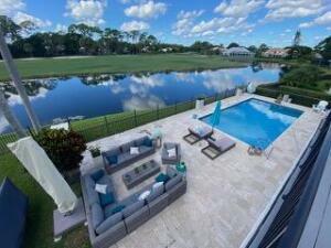 Property Photo:  21 Marlwood Lane  FL 33418 