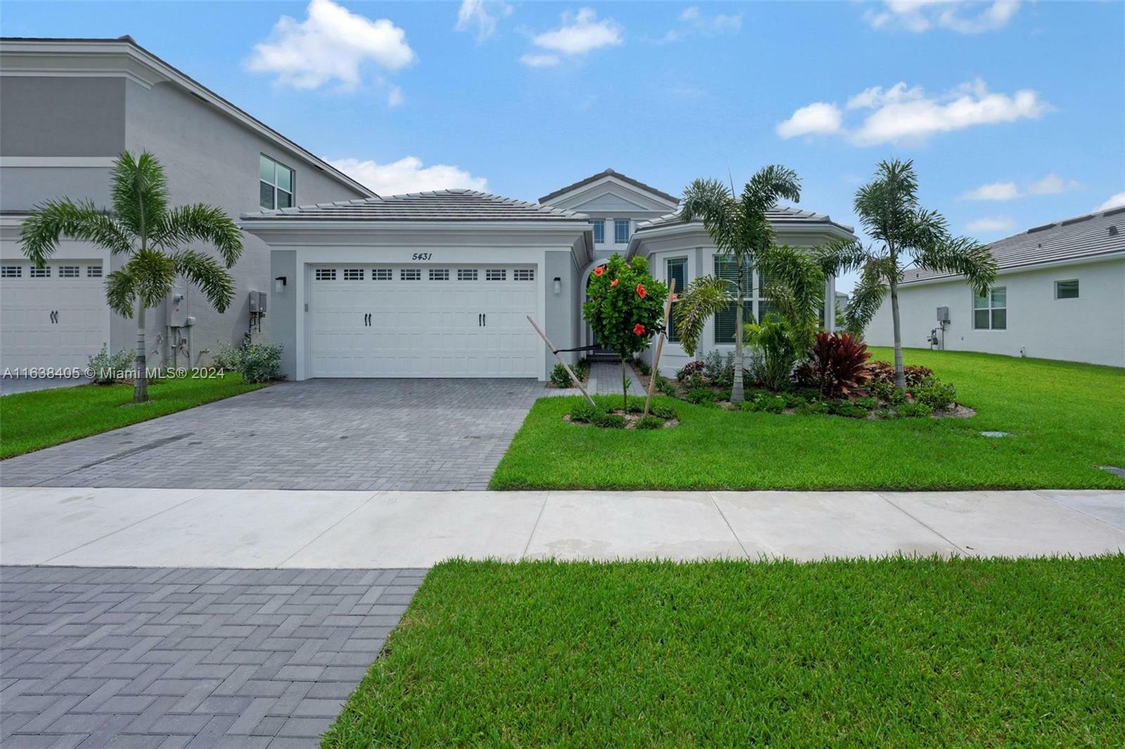 Property Photo:  5431 Empire Dr  FL 33470 