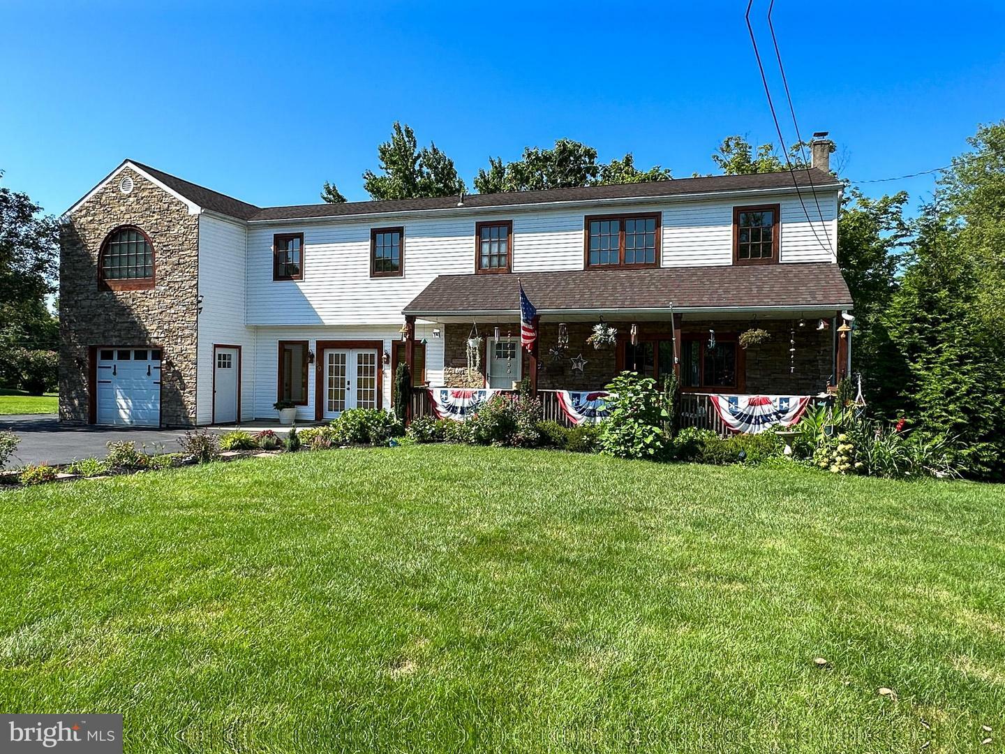 Property Photo:  60 Falcon Drive  PA 18914 