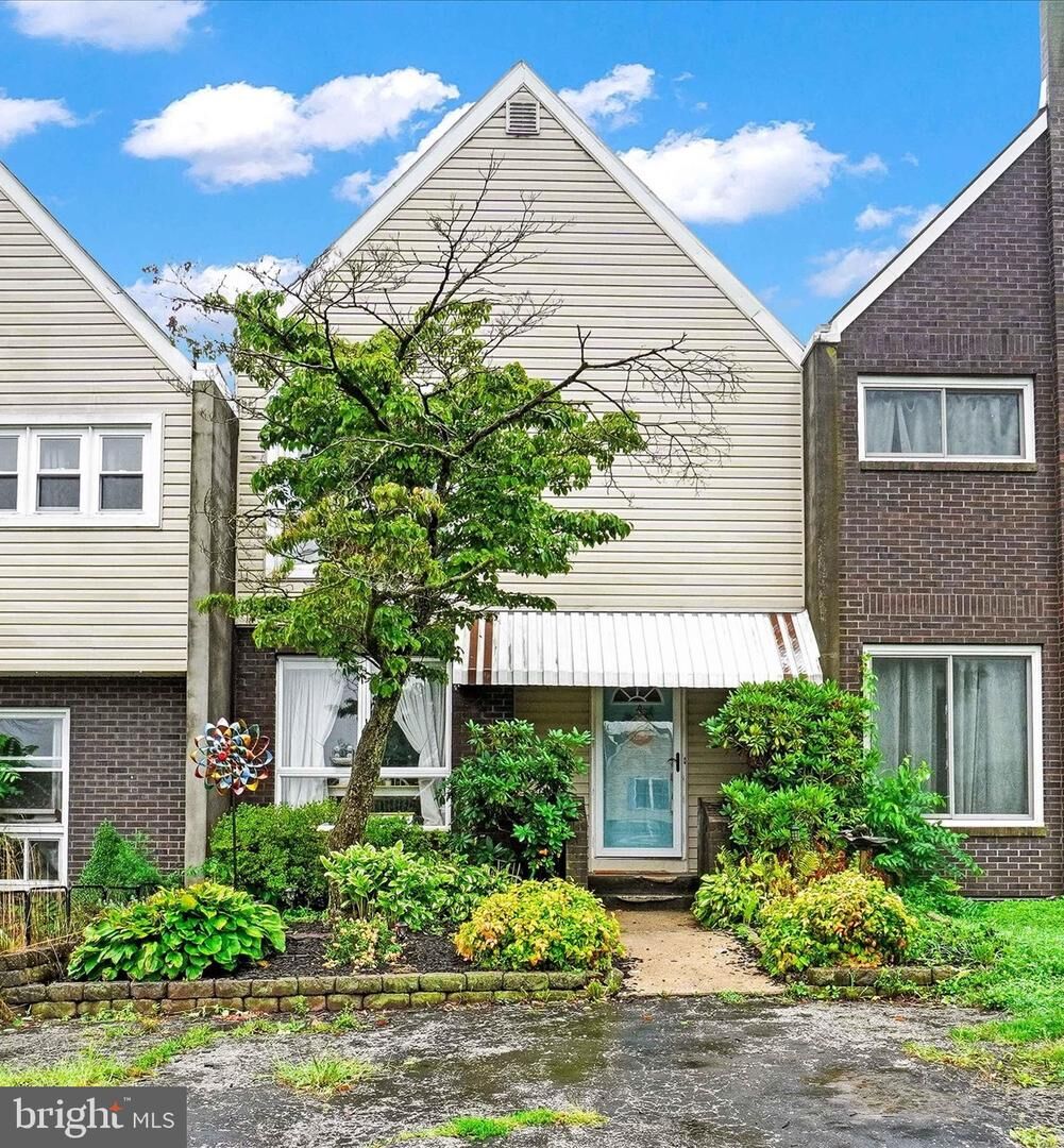 Property Photo:  3108 Equinox Road  PA 17315 