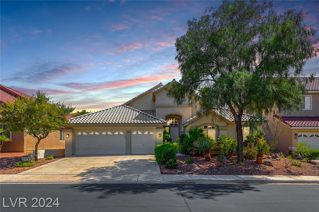 466 Beardsley Circle  Henderson NV 89052 photo