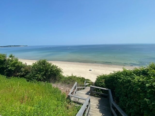 Property Photo:  25 Manomet Beach Blvd  MA 02360 